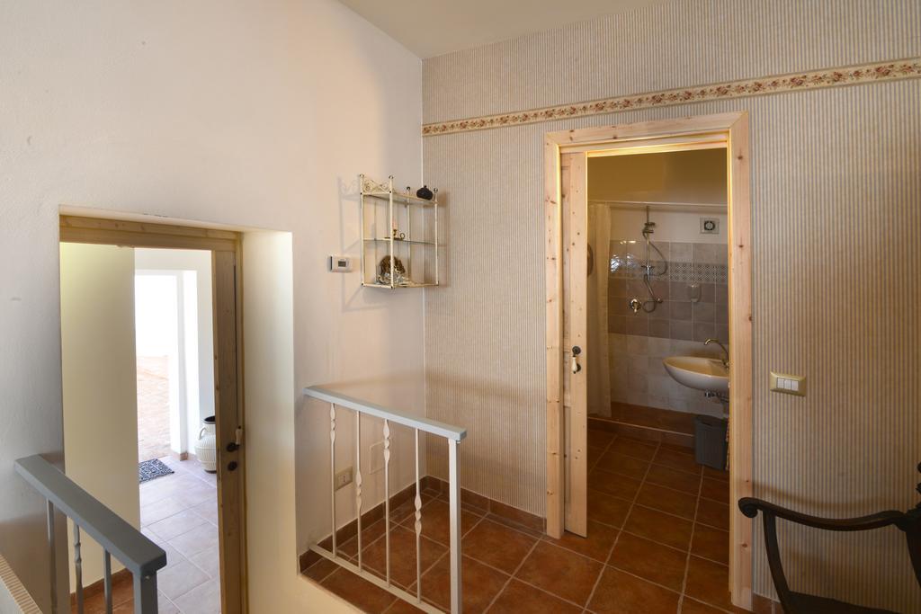 Borgo Dei Pescatori Lecco Hotel Exterior photo